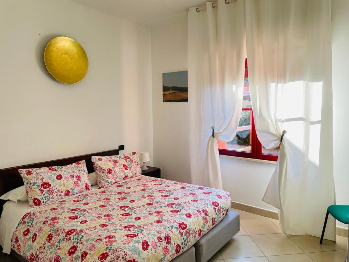 Regina Del Mare Holiday Apartments Tirrenia Buitenkant foto
