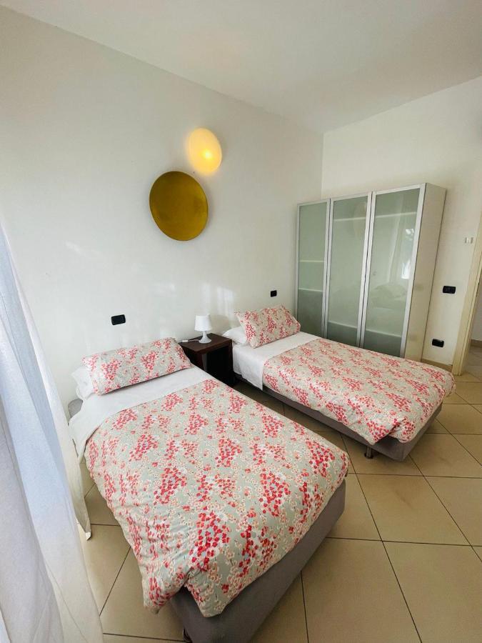 Regina Del Mare Holiday Apartments Tirrenia Buitenkant foto