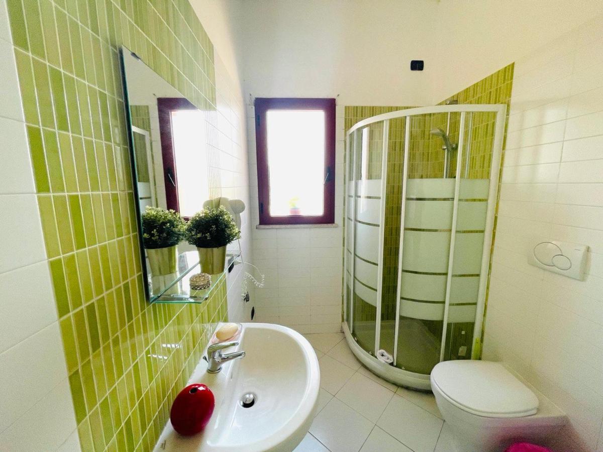 Regina Del Mare Holiday Apartments Tirrenia Buitenkant foto