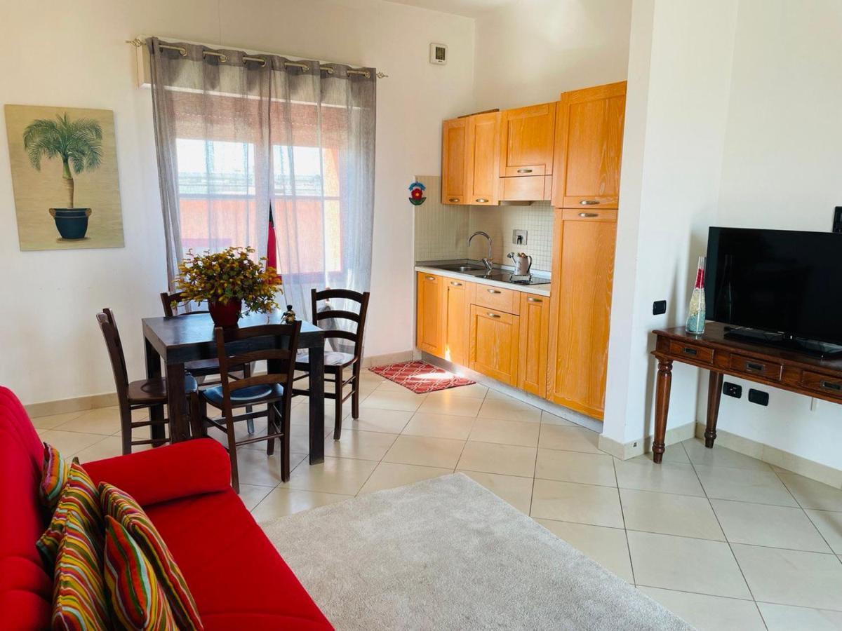Regina Del Mare Holiday Apartments Tirrenia Buitenkant foto